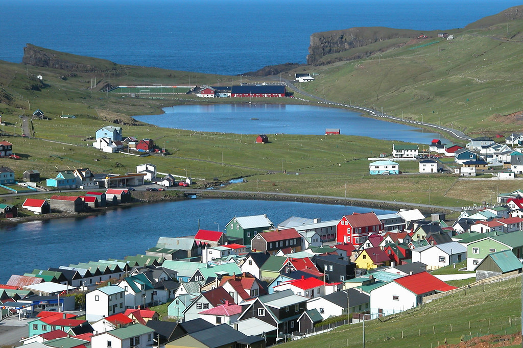 “渔人”辞世界止境写下绿茵童话：法罗群岛越过百年的足球腹黑