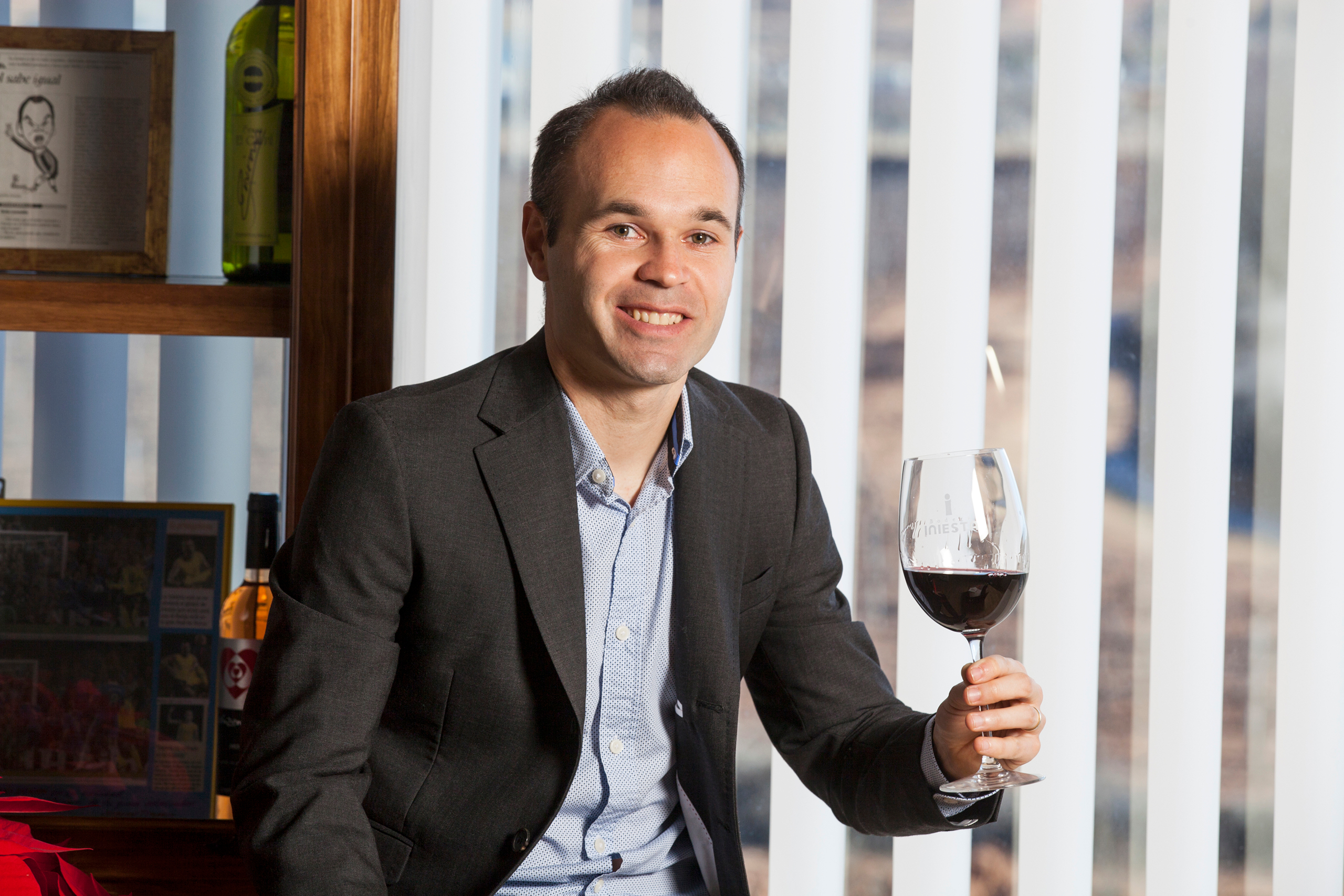 再造驱逐  ！拜合拉木反击突进被拉倒，对手领到第二张警告  被罚下